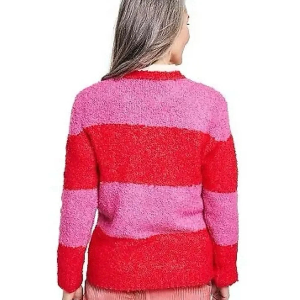 Sweater - Picture 2 of 6